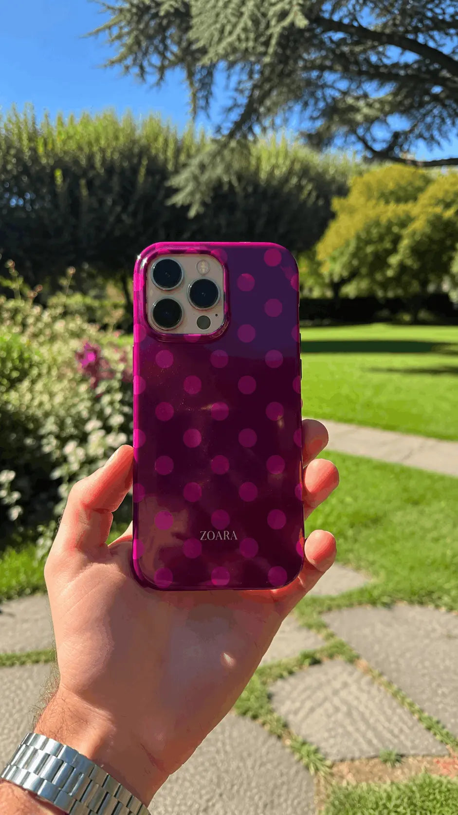 Berry Pop – Punkte Handyhülle in Rosa