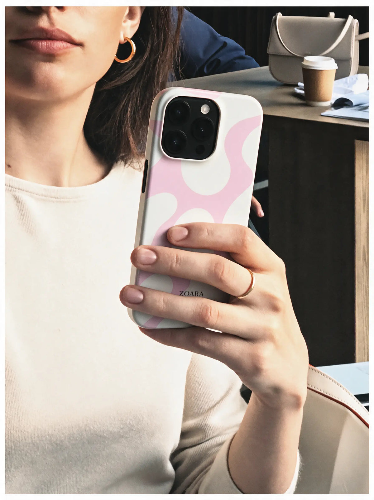 Sunday Blush Case – Abstrakte Handyhülle in Rosa