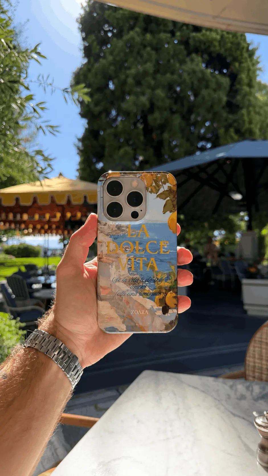 Lemonade Case – Aesthetic Handyhülle mit Zitronen-Motiv in Bunt