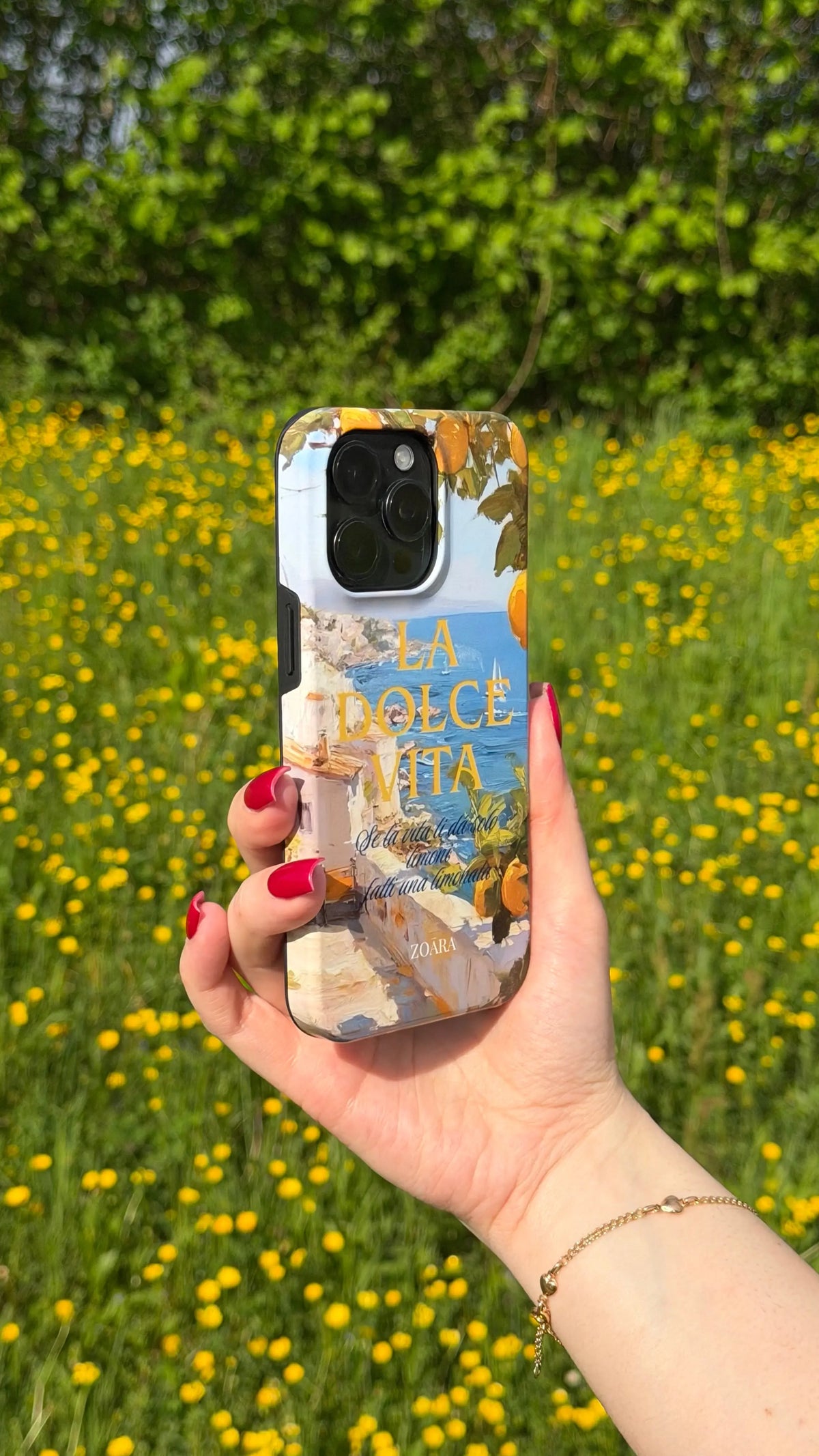 Lemonade Case – Aesthetic Handyhülle mit Zitronen-Motiv in Bunt