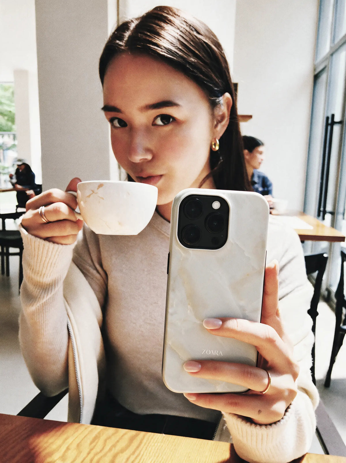 Almond Onyx Case – Marmor Handyhülle in Beige